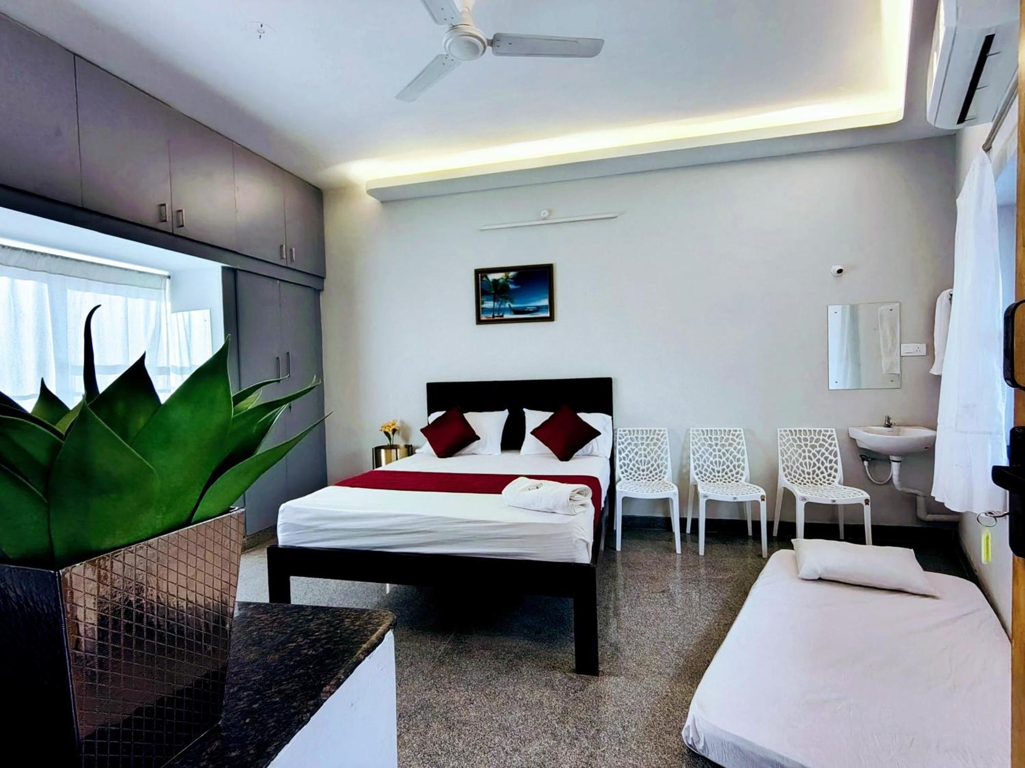 Athma Aruna Residency - Mountain View Rooms Tiruvannamalai Luaran gambar